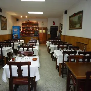 Pensión Residencia Restaurant Indalo, Andorra la Vieja